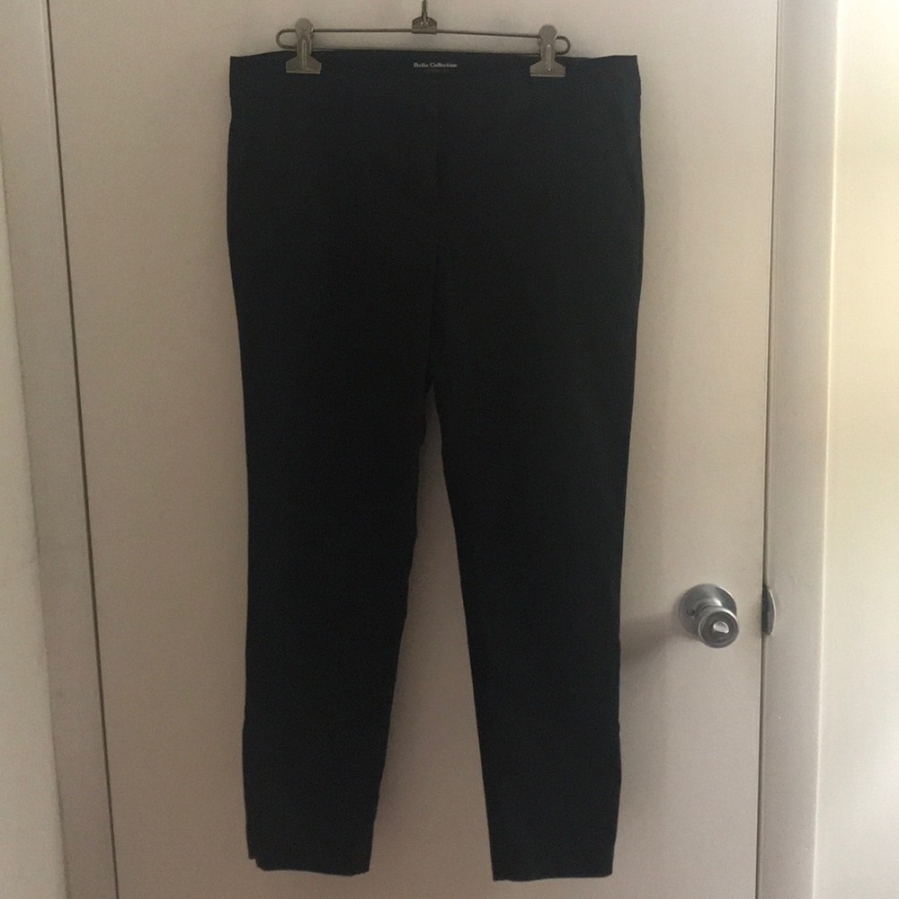 Cropped ankle pants